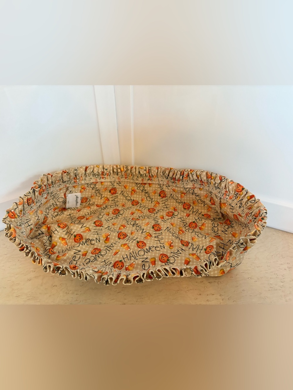 vintage Longaberger Candy Corn & Pumpkin fabric basket liner.